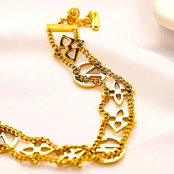 Gold Luxury Charm Bracelet Four Leaf Clover Flower - Picture 5 of 6